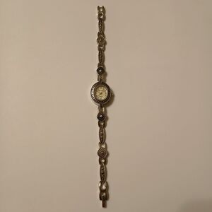 Vintage Cote d'Azur Silver Tone Mother of Pearl Dial Quartz Ladies Watch Sz. 7"